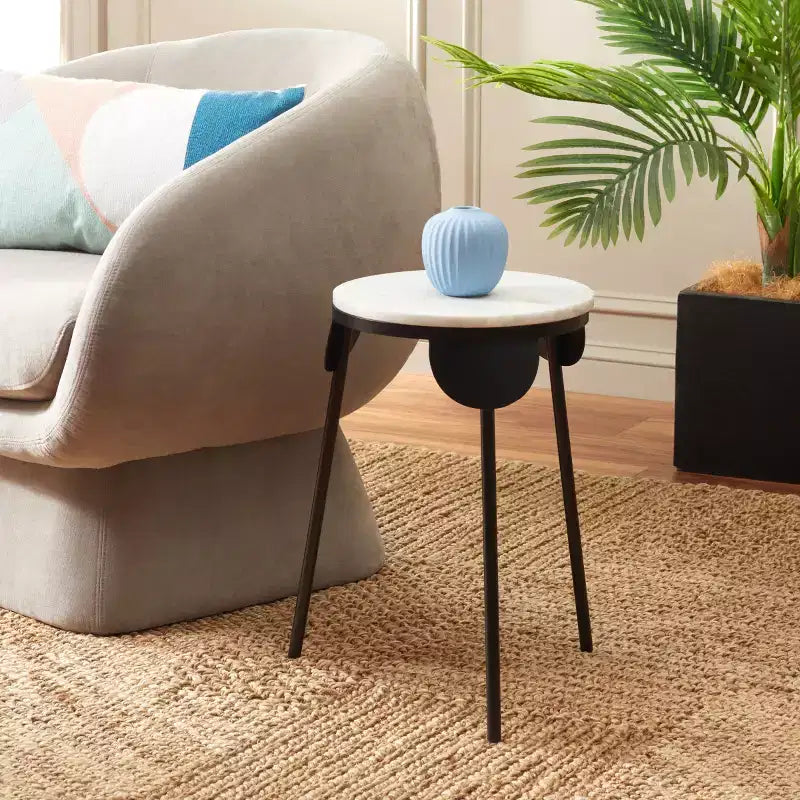 Table d'appoint ronde en marbre blanc, pieds en fer thermolaqué noir, capacité de 27 kg